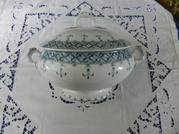 Soupière (Creil & Montereau)