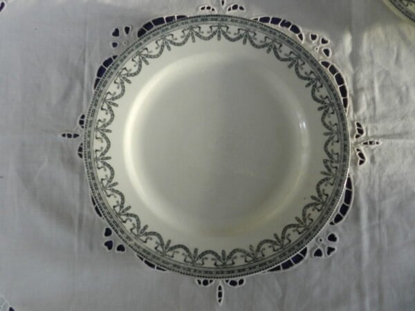 Lot 2 assiettes plates (Salins)
